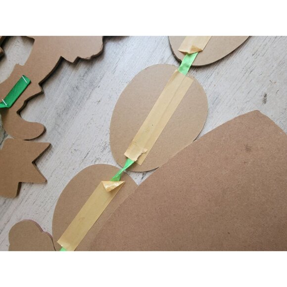 Multi holiday Valentine's Easter St Patrick's Day hanging sign home decor set - Picture 8 of 8